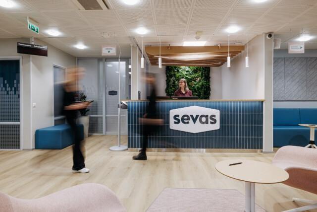 Sevas palvelee asukasta verkossa ja paikan päällä